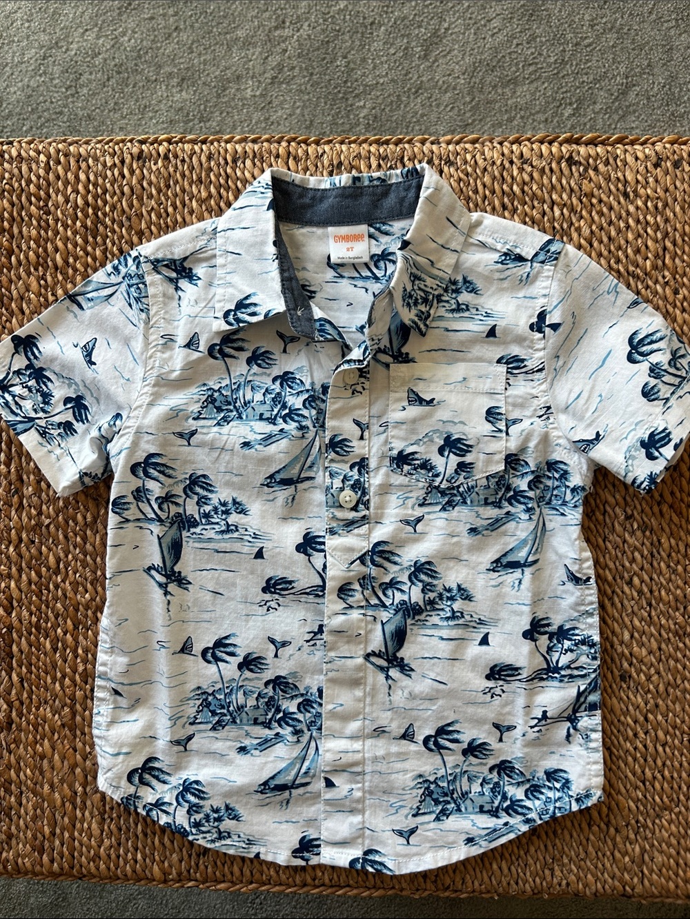 Gymboree Blue and White Sailboat Print Short-Sleeve Button-Down Shirt